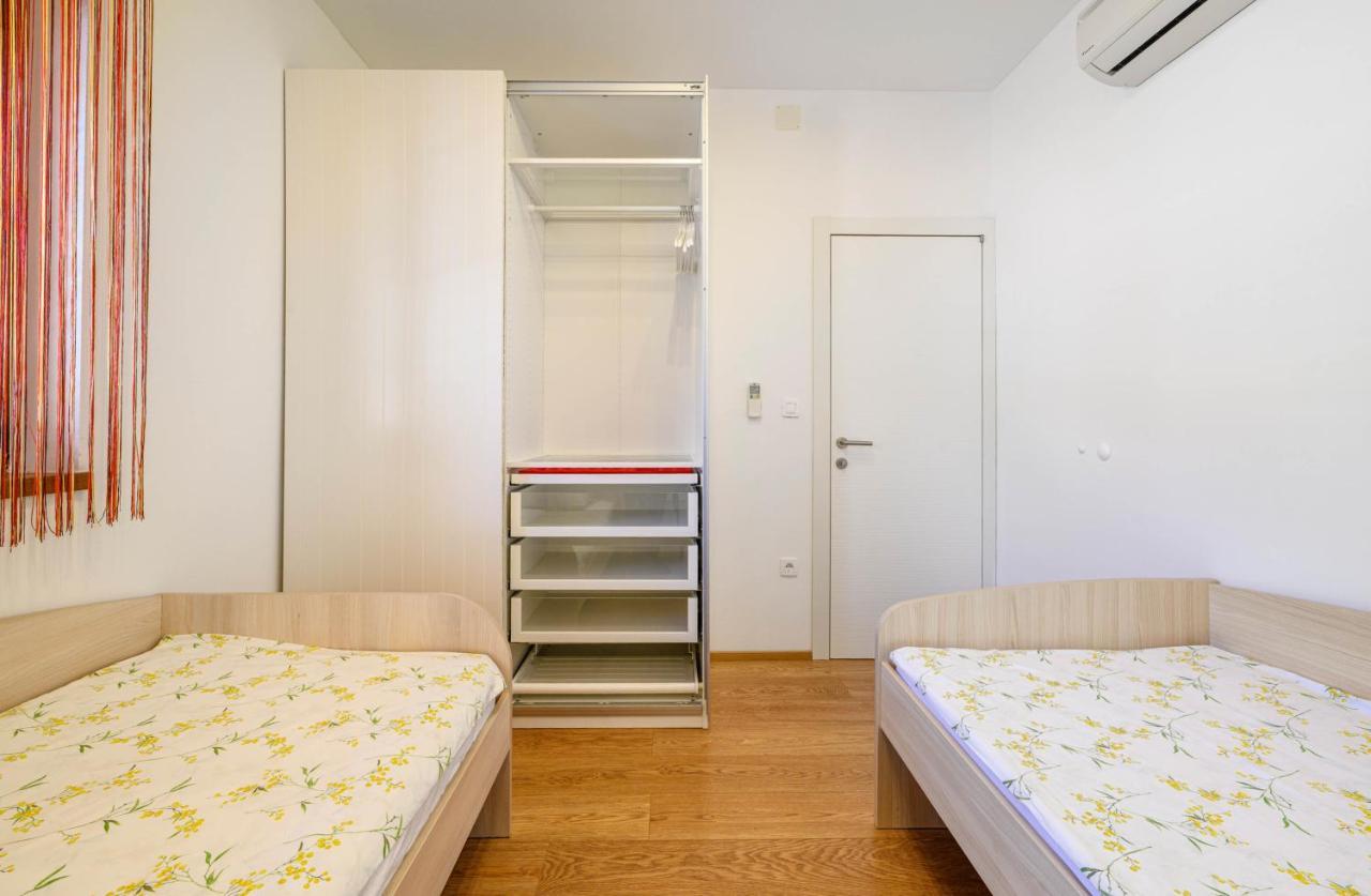 Sibenik Boats Appartement Raslina Buitenkant foto
