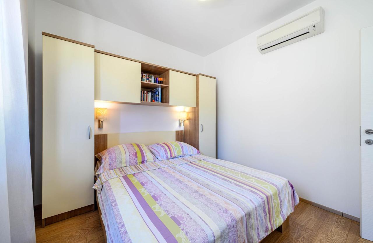 Sibenik Boats Appartement Raslina Buitenkant foto